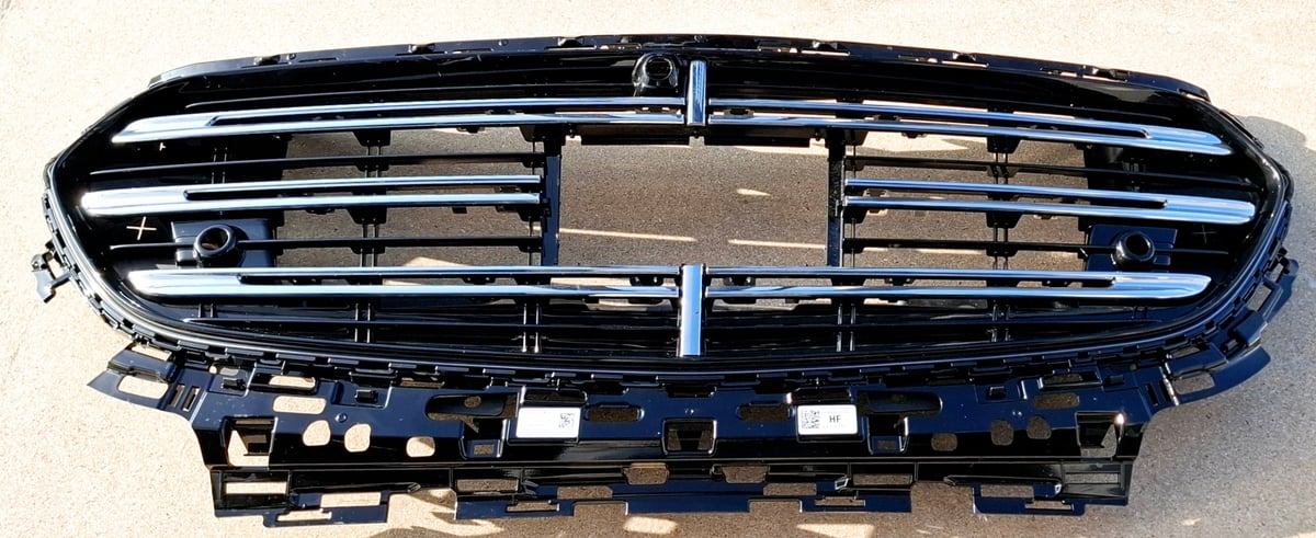 Mercedes-Benz E-Class W214 Kratka Atrapa Grill LED A2148806001