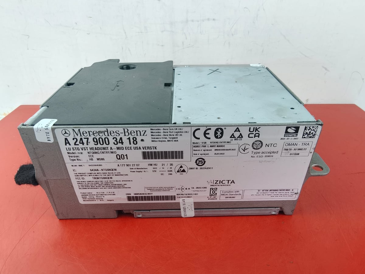Mercedes-Benz H247 Multimedia NTG6 MID ECE USA A2479003418 Uszkodzony