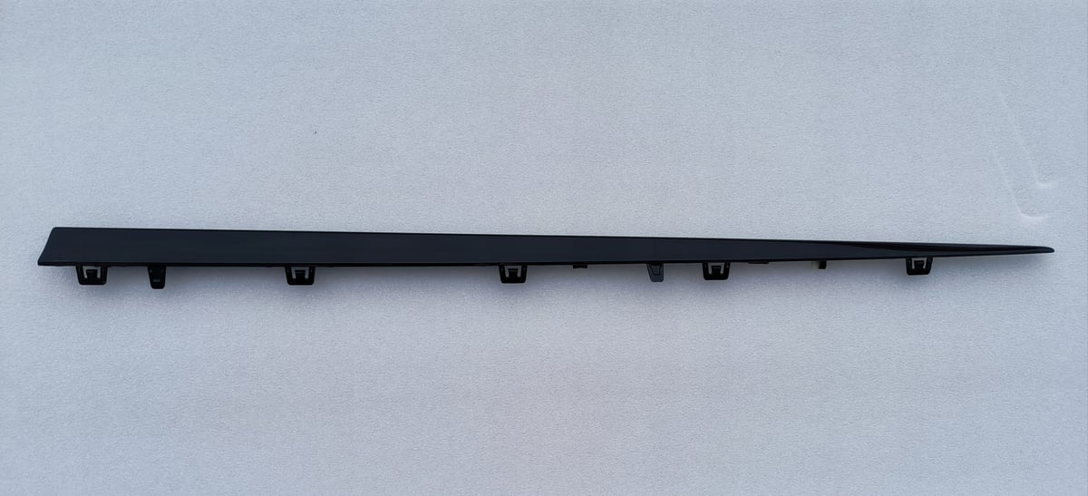 Mercedes-Benz 223A Listwa Prawa A2236979300