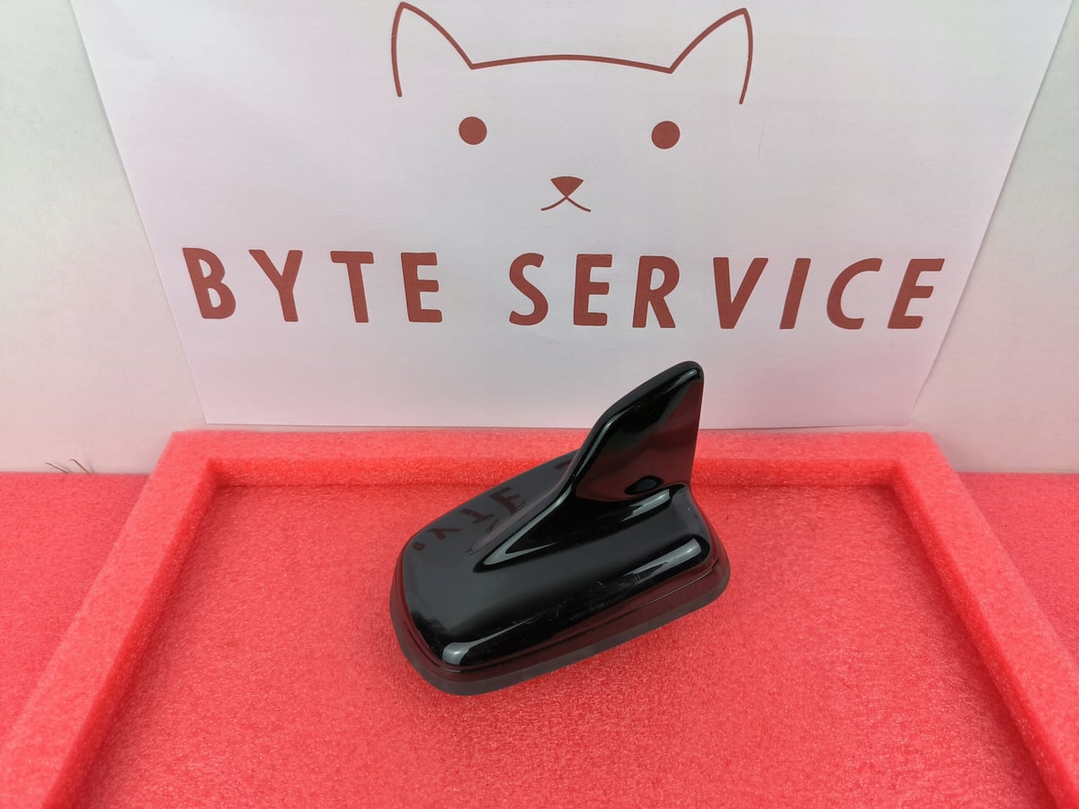 Audi OE Antena dachowa GPS 4N0035503AP Kolor Czarny Y9T