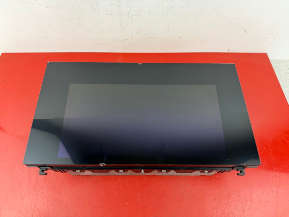 AUDI A7 S7 4K8 WYŚWIETLACZ MONITOR EKRAN 4K0919603J ID2605041 Uszkodzony