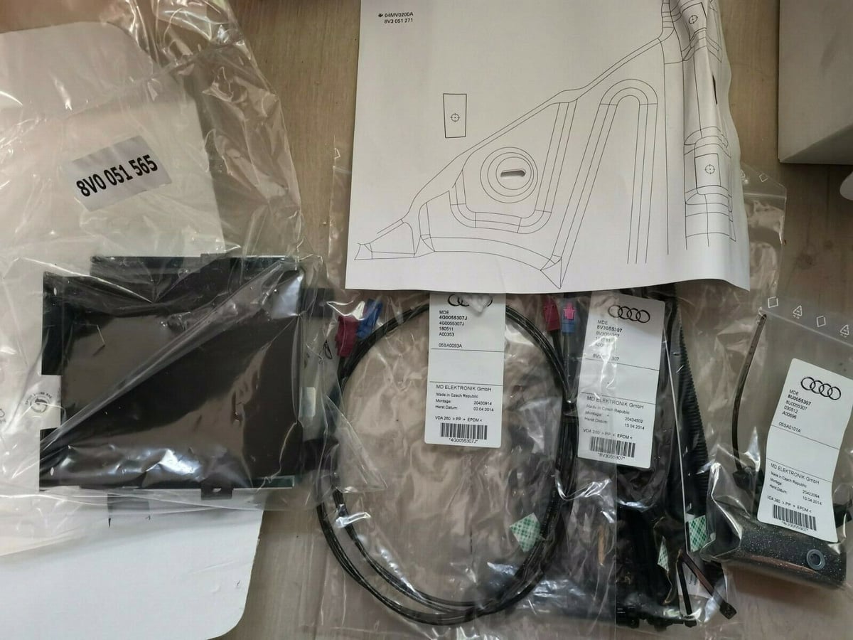 Zestaw do systemu lokalizacji Audi A3 8V 8V0051889