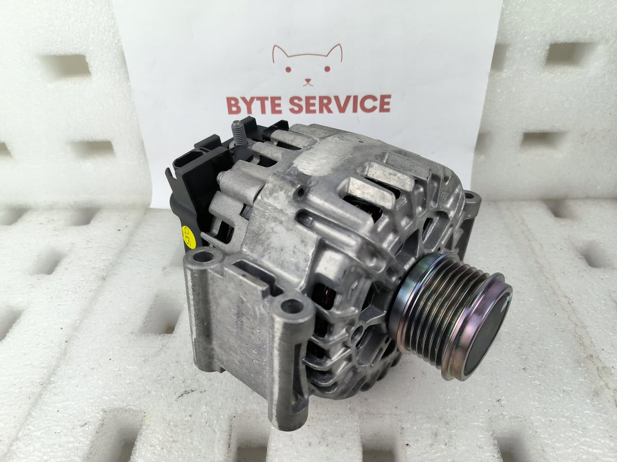 VW AG ALTERNATOR 06Q903028B