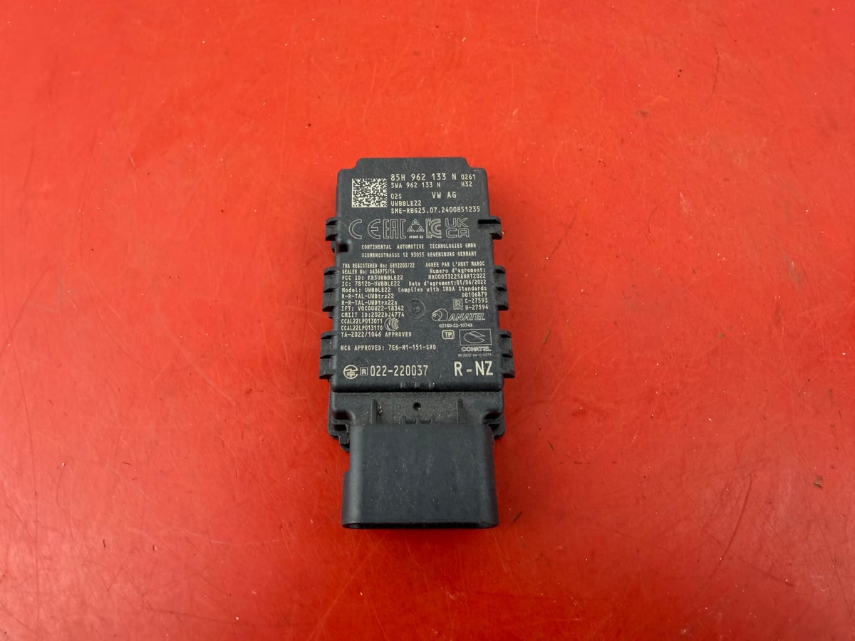 VW Volkswagen OE Moduł anteny / Keyless 85H962133N