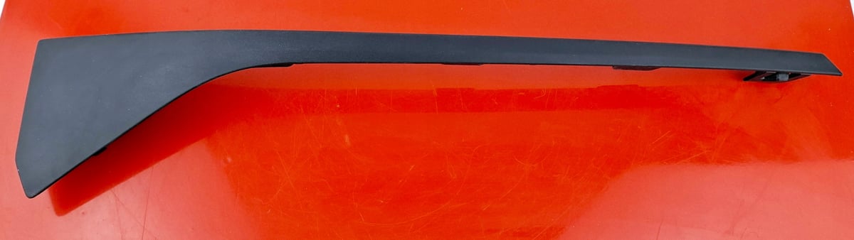BMW X1 F48 LCI Listwa kratki zderzaka Przód Lewa 7954253 51117954253