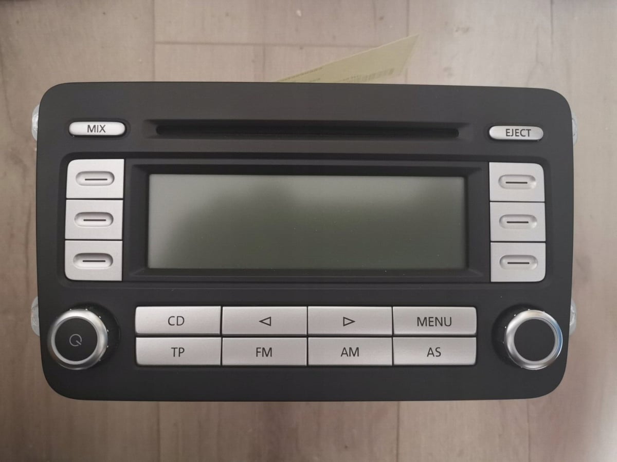 Radio RCD300 Volkswagen 1K0057186TX