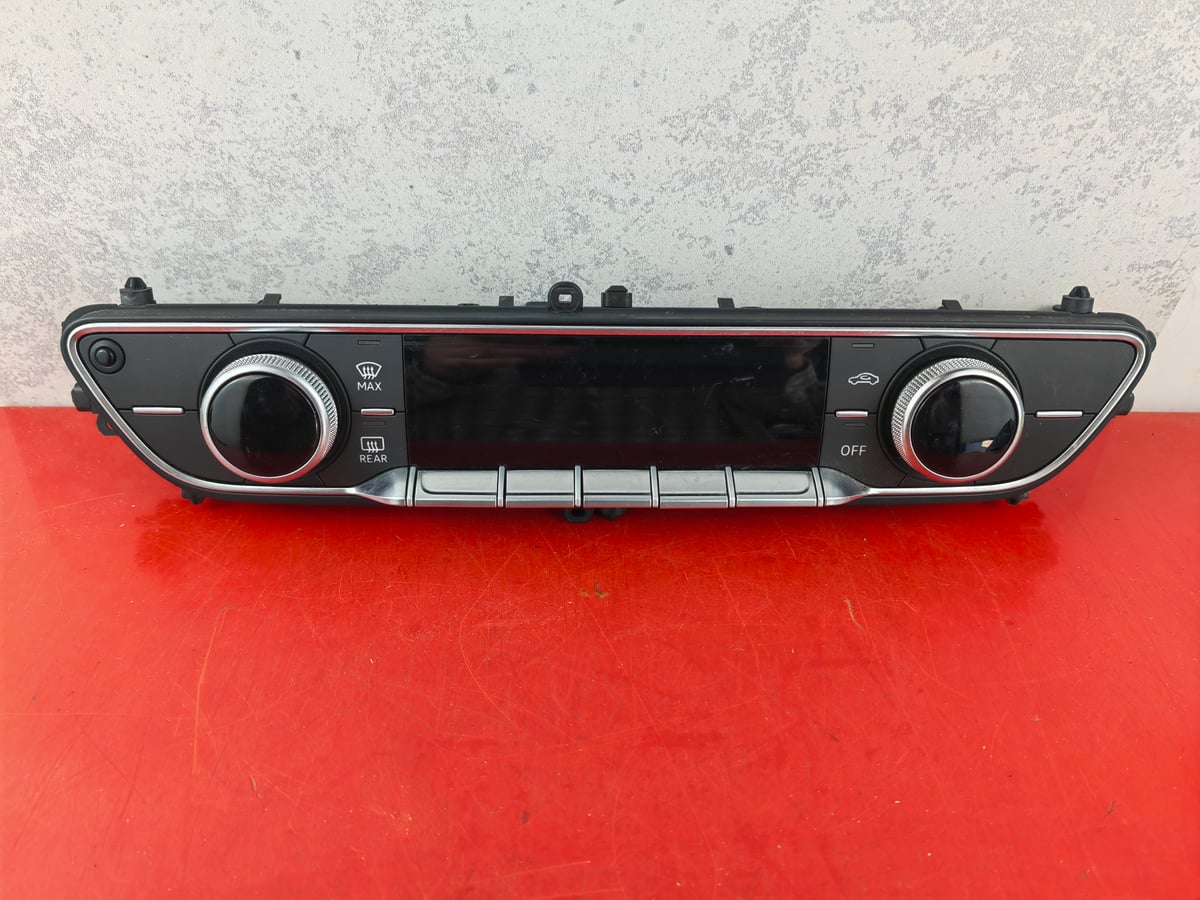 AUDI A4 Panel klimatyzacij 8W0820043AN (3)