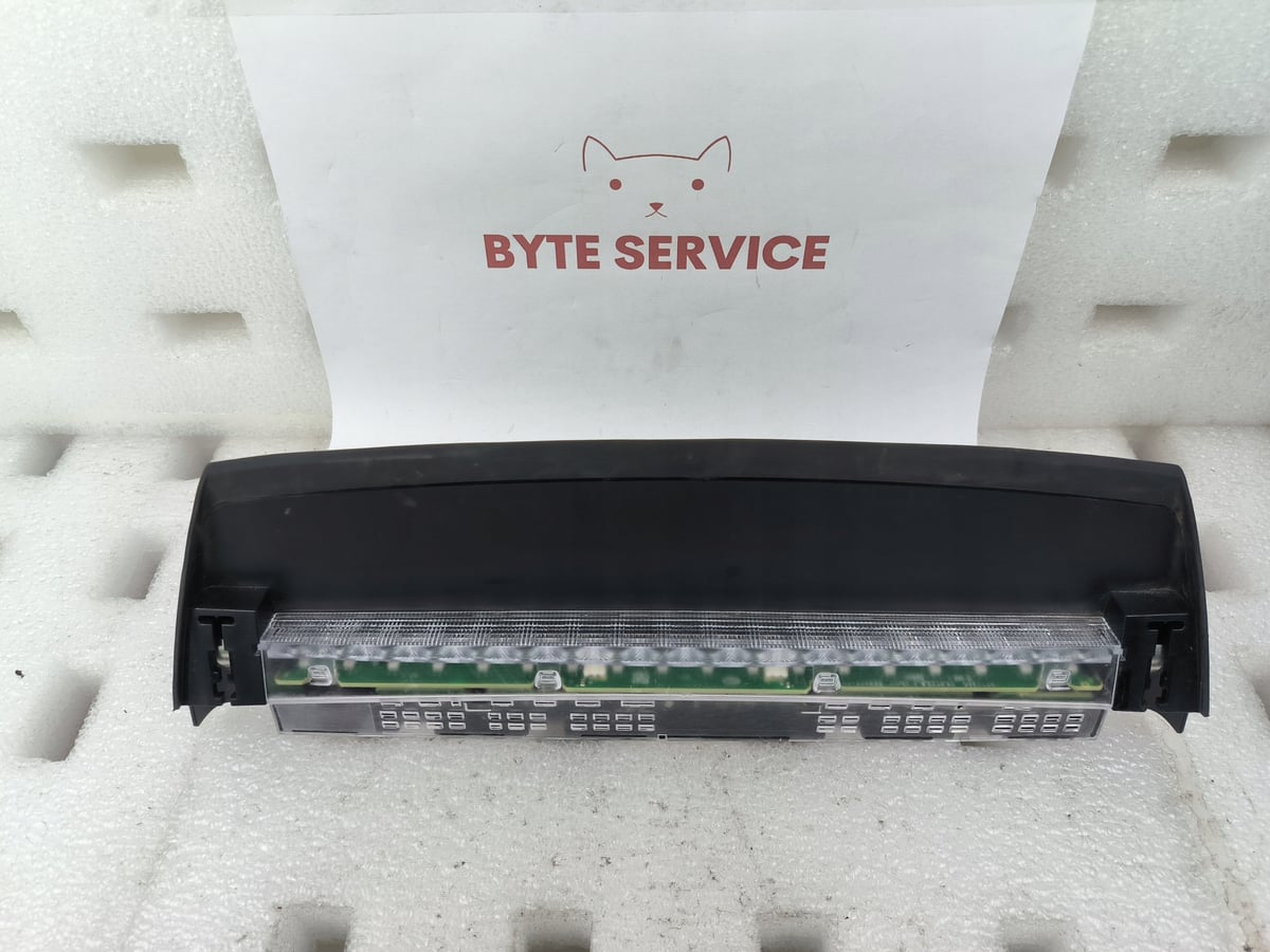 AUDI A6 C8 TRZECIE ŚWIATŁO STOP 4K5945097A