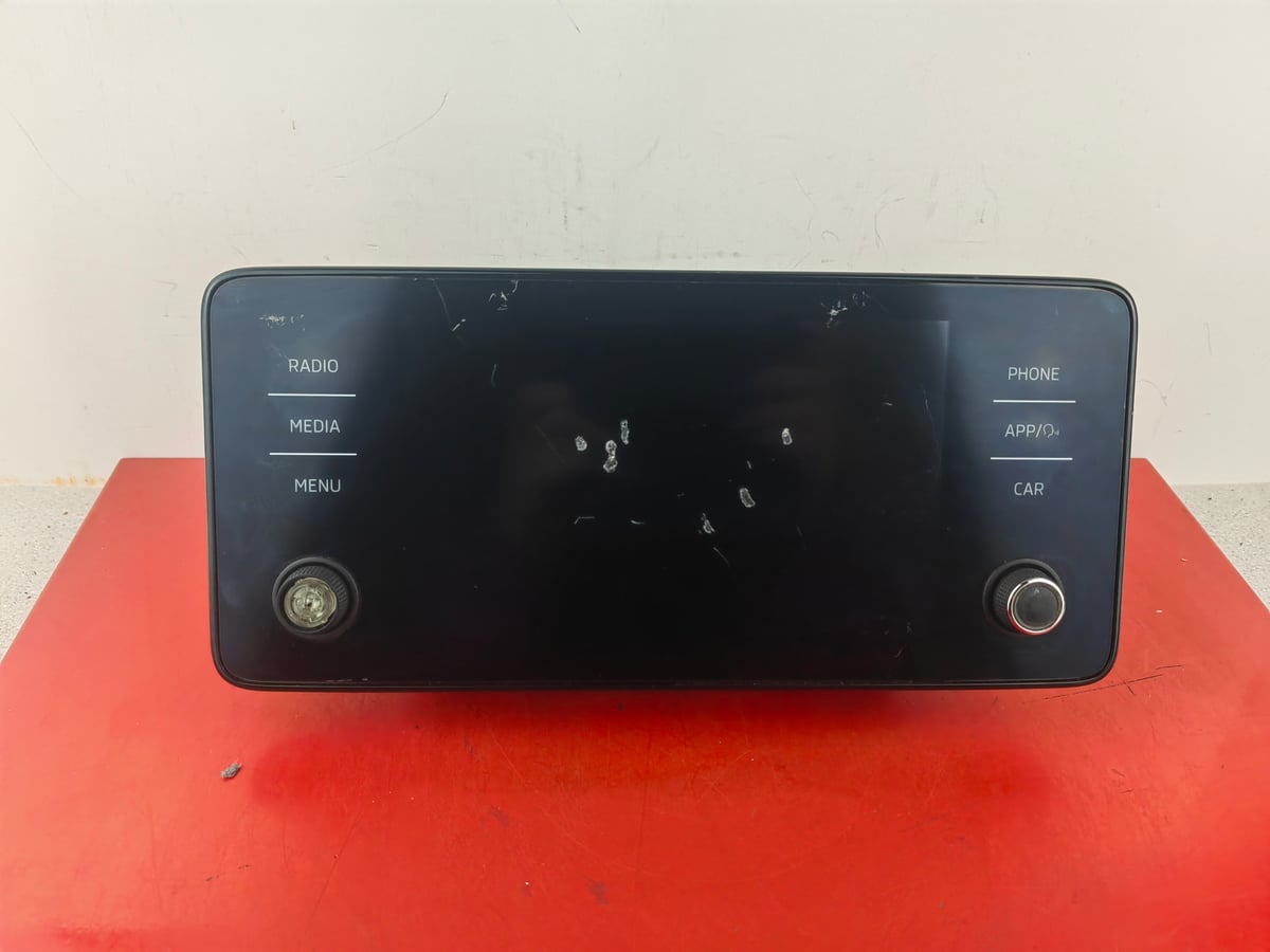Skoda Scala 2019r radio, wyświetlacz, ekran 654035871B uszkodzony ekran
