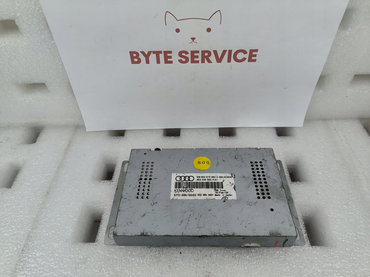 AUDI OE Sterownik Moduł RADIA KENWOOD 4E0035563