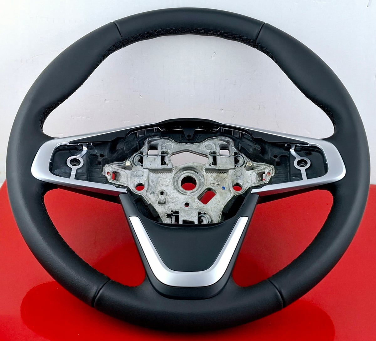BMW 2 F46 Kierownica skórzana 310127699AWX-AA