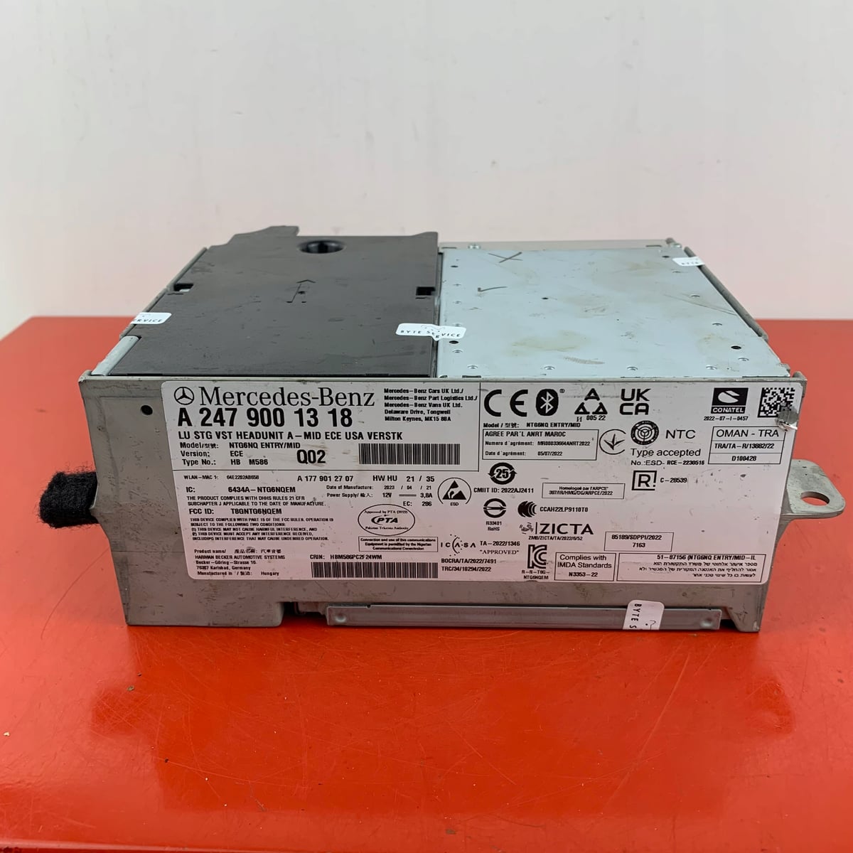 Mercedes-Benz Nawigacja Multimedia NTG6 MID ECE USA A2479001318 Uszkodzony
