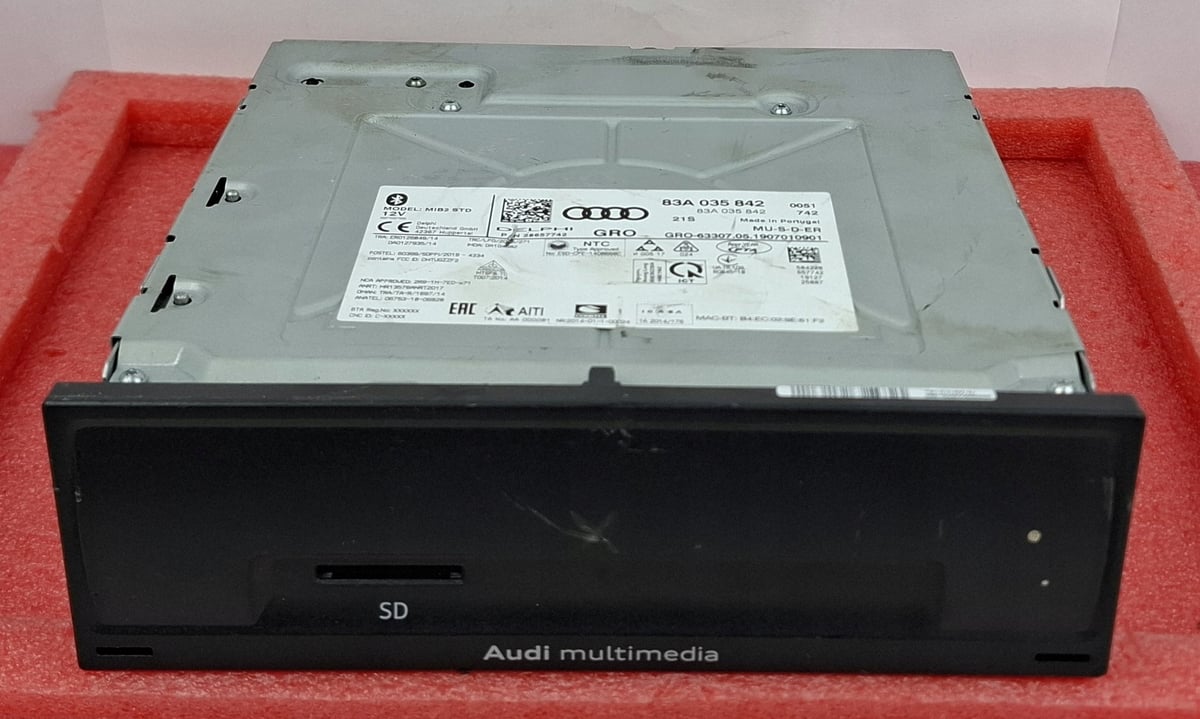 Audi A1 MULTIMEDIA CZYTNIK NAWIGACJA MIB2 STD 83A035842