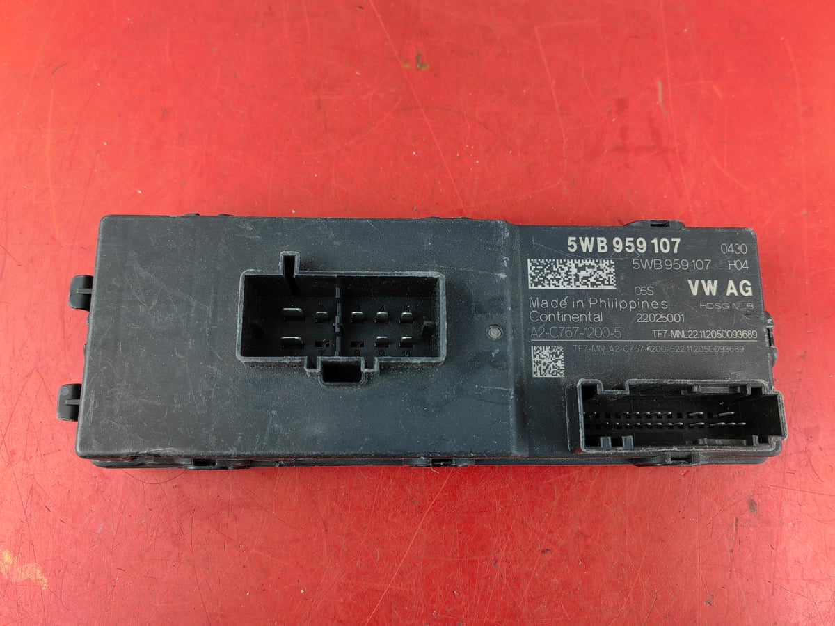 Audi Q3 Modul Sterownik Bagażnika 5WB959107