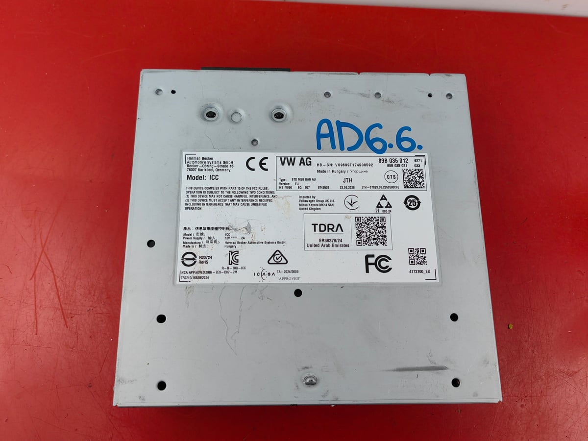 Audi stacja multimedialna STD MEB DAB AU 89B035012(AD6.6)