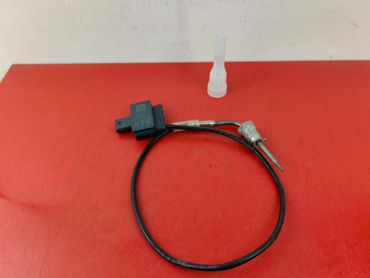Mercedes-Benz GLS X167 Czujnik temperatury A0009056416