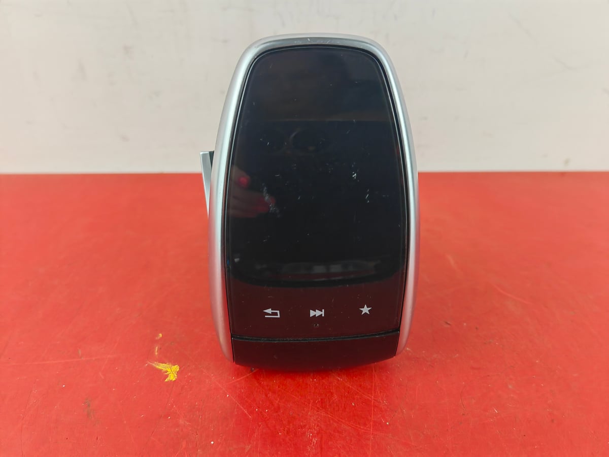 Mercedes-Benz W205 kontroler IDRIVE A2059004819 ID 2607072