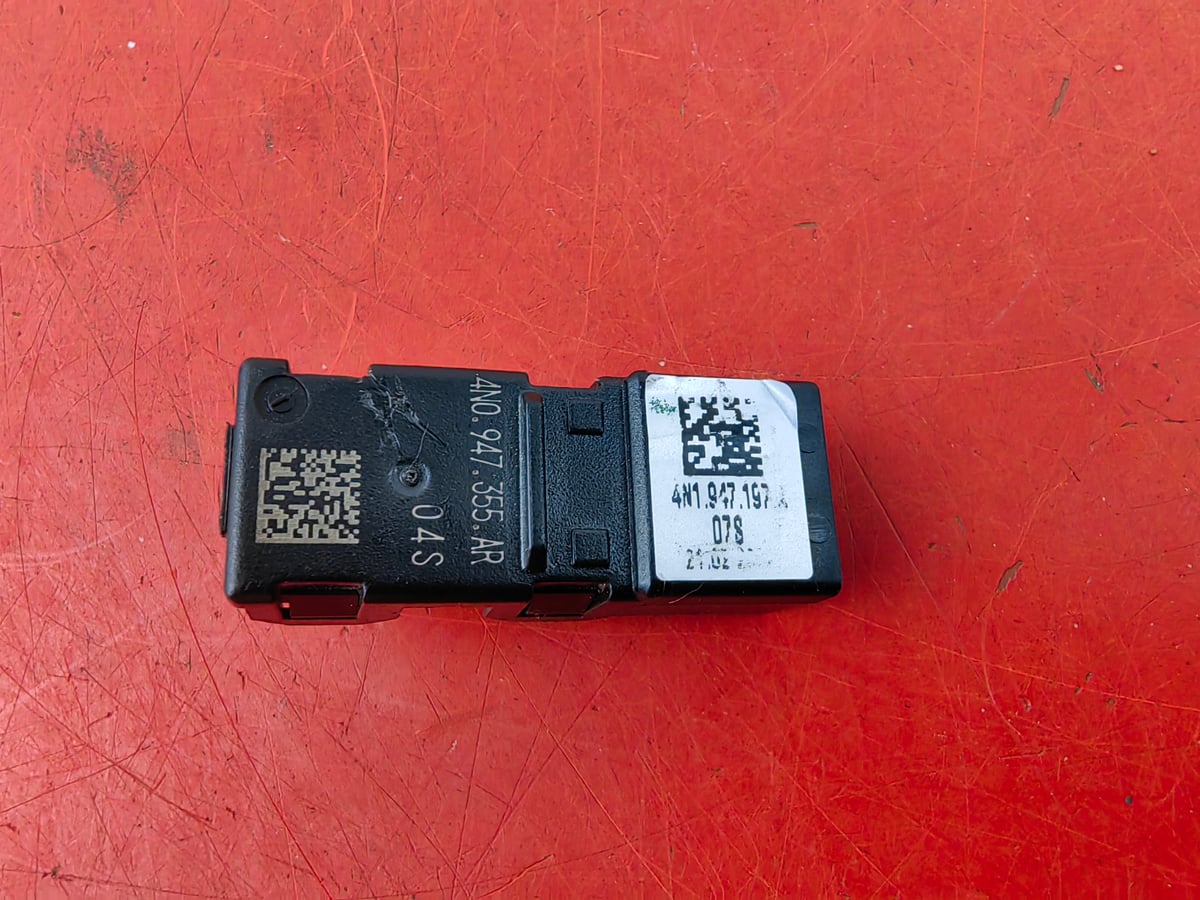 Audi A8 moduł oświetlenia LED 4N0947355AR