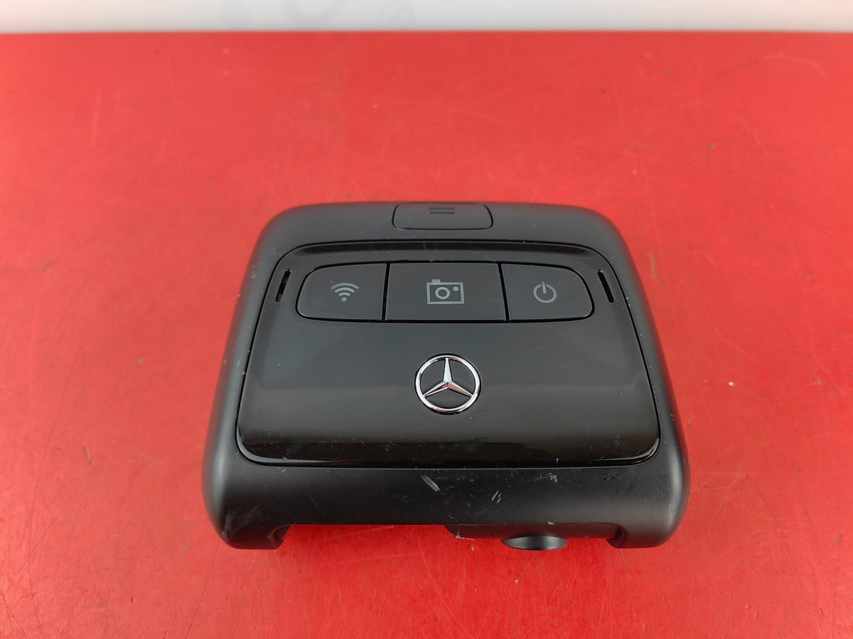 Mercedes-Benz OE Kamera samochodowa przednia A2139055310