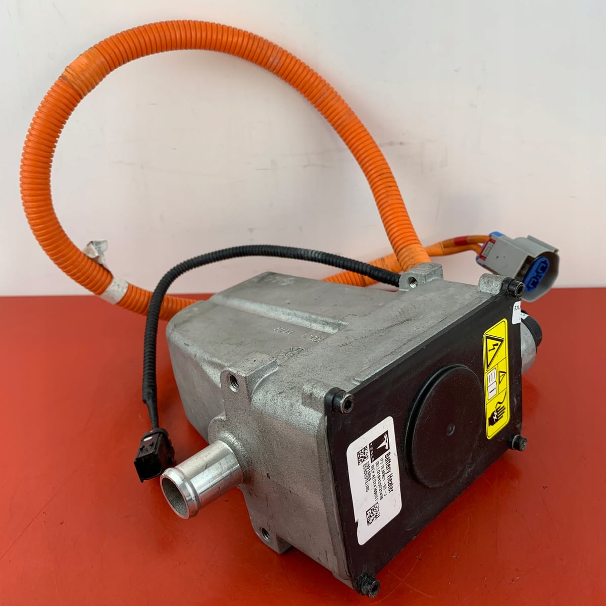 NAGRZEWNICA PODGRZEWACZ BATERII ORYGINALNA TESLA MODEL S 138901-00-J