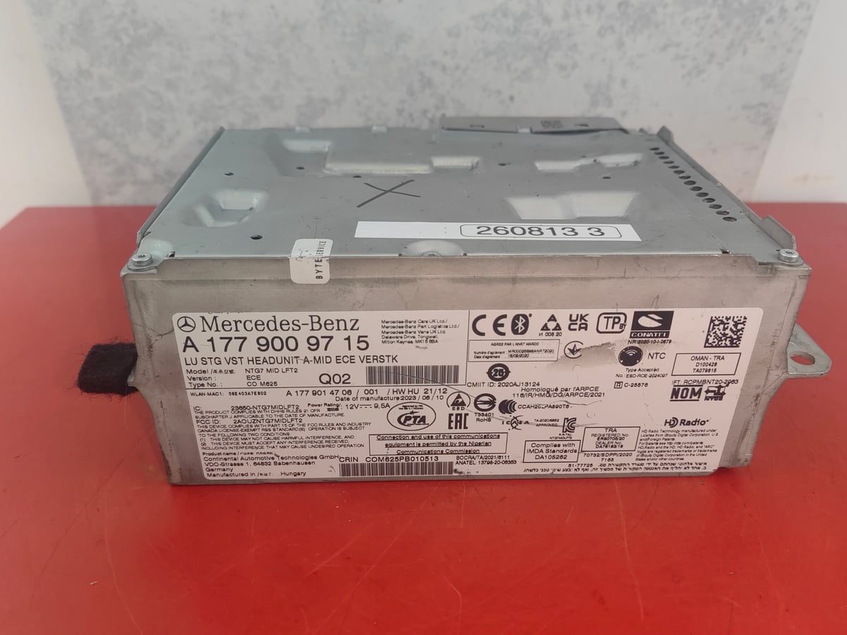 Mercedes-Benz Radio Multimedia NTG7 MID ECE VERSTK A1779009715 260813_3