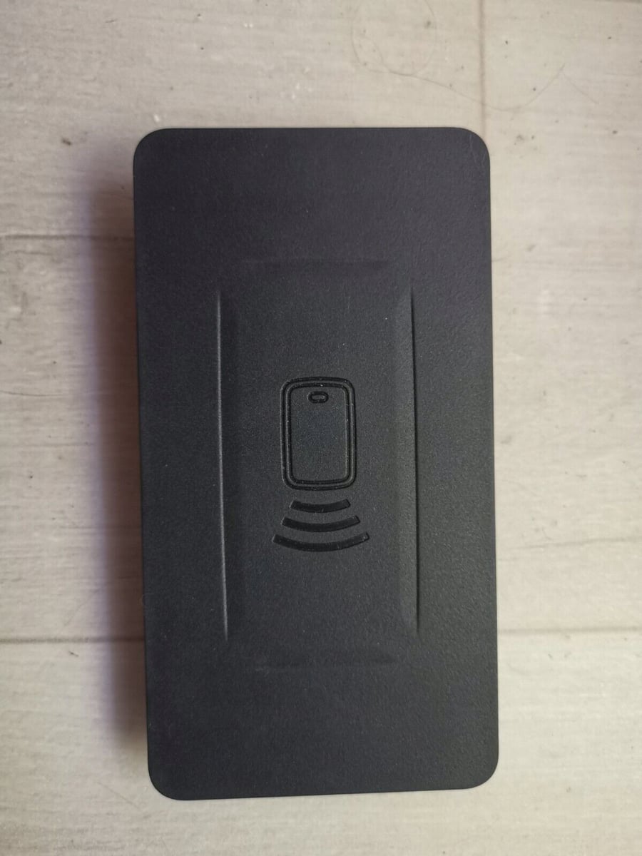 MODUŁ PÓŁKA SCHOWEK NFC BMW 8734774