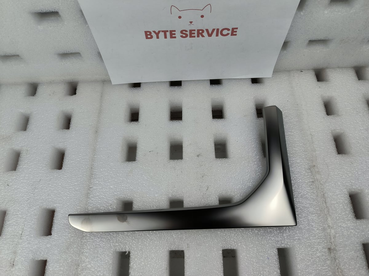 BMW 7 G11 LCI / G12 LCI Chrom/Mat na błotnik Lewy 51747478839 7478839 ORG