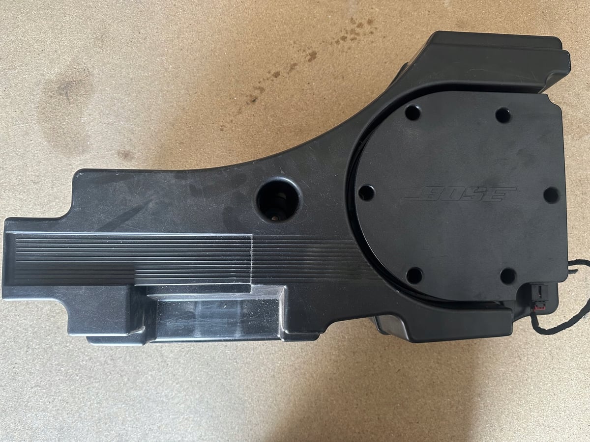 Audi Q7 SQ7 4M Głośnik Subwoofer BOSE 4M0035621A