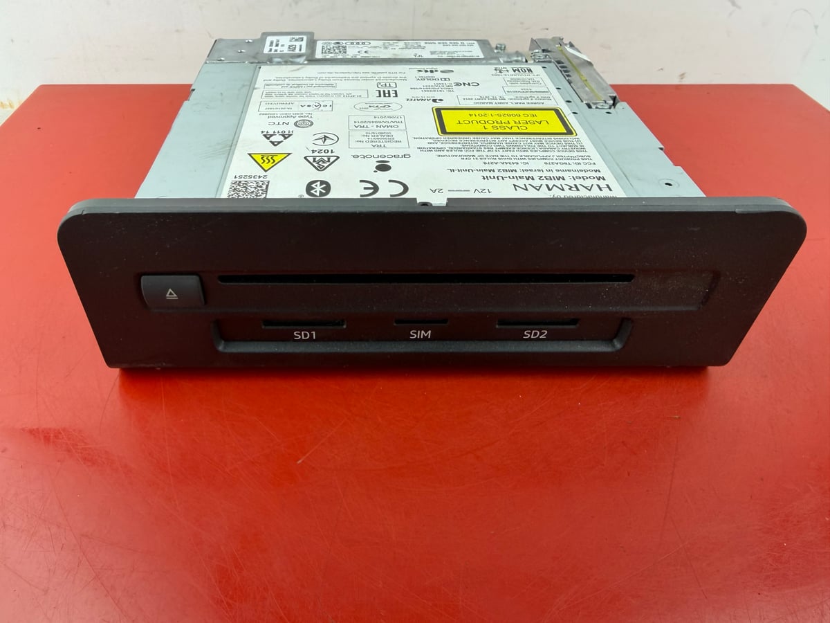 Audi A4 B9 Stacja multimedialna MIB Main-Unit HARMAN 8W5035035D