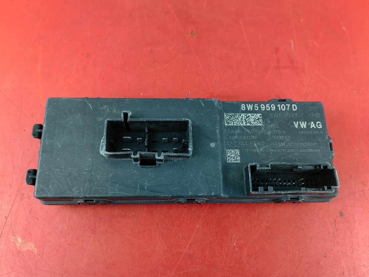 Audi A6 Modul Sterownik Bagażnika 8W5959107D