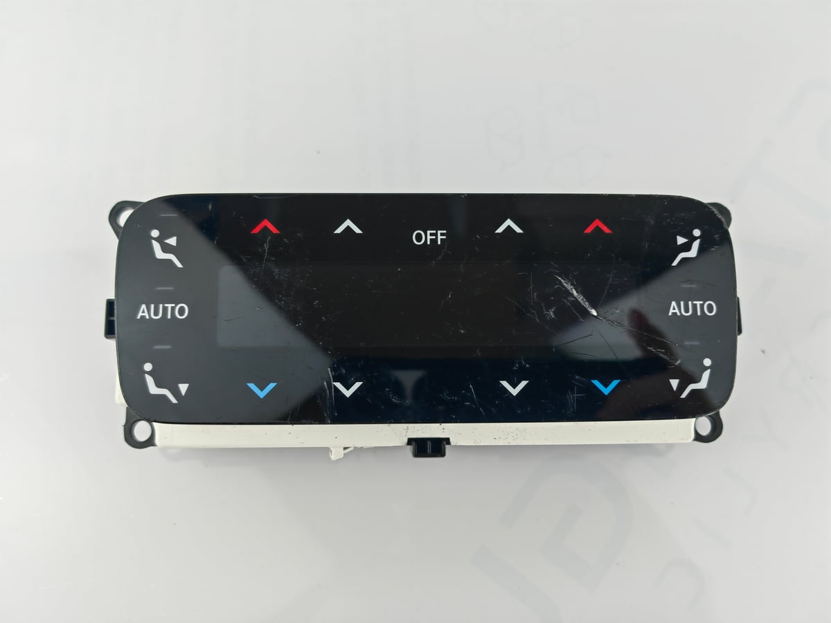 Mercedes-Benz W206 Panel sterowania klimatyzacji A2069003916 (15)