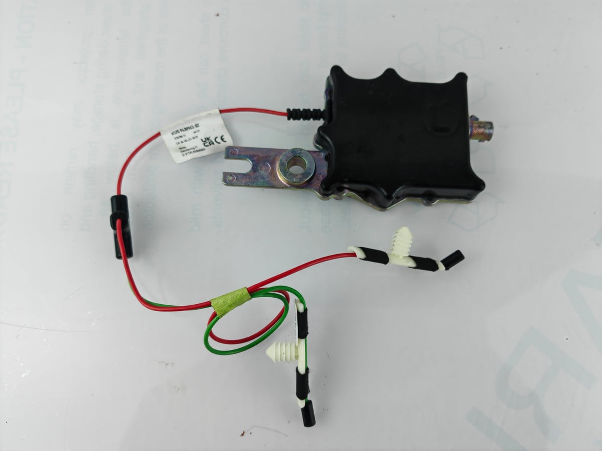 BMW OE 	Wzmacniacz antenowy Diversity 65209438963 9438963