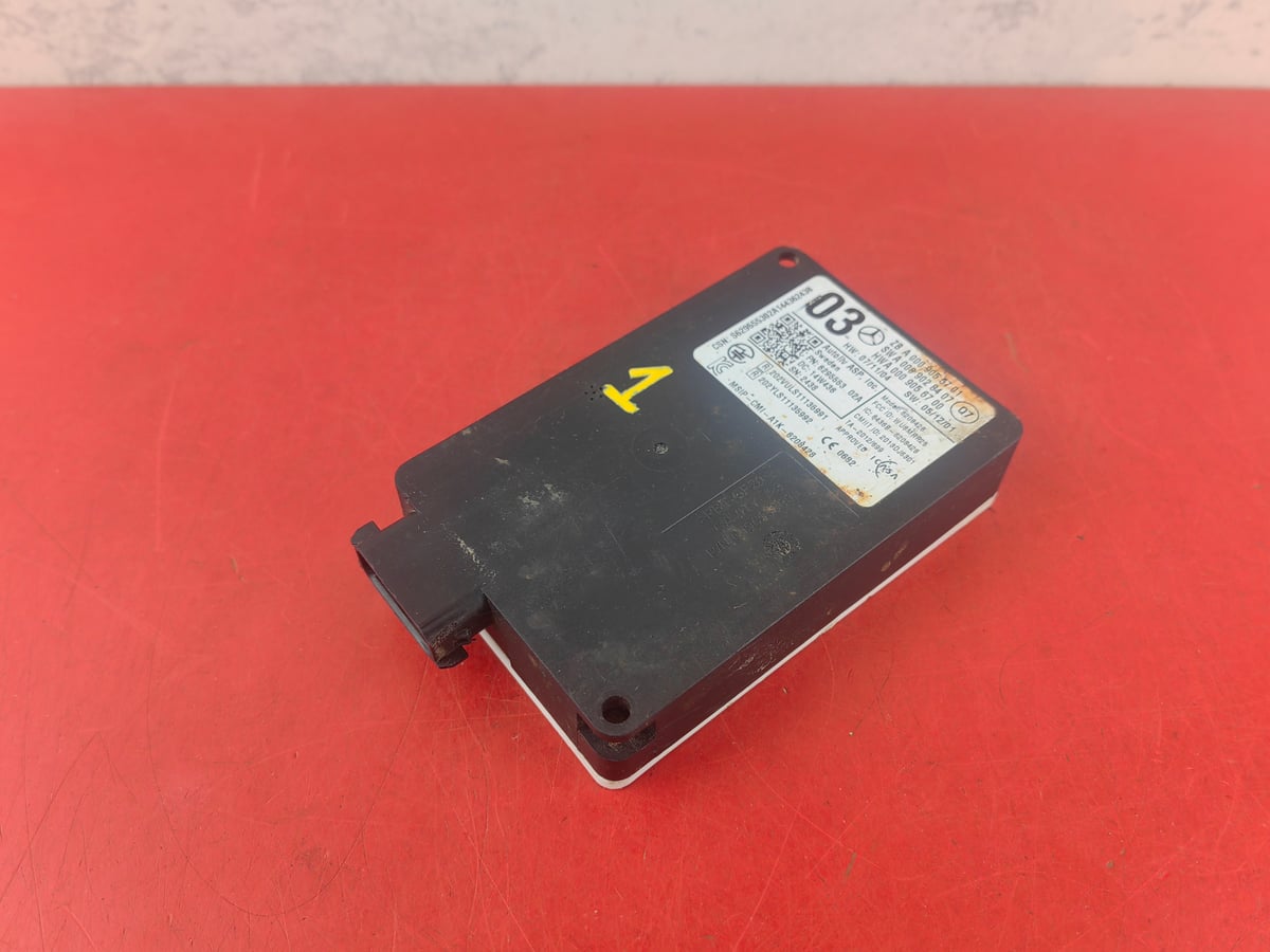 Mercedes-Benz W204 Radar Distronic / Czujnik martwego pola A0009055701 (1)