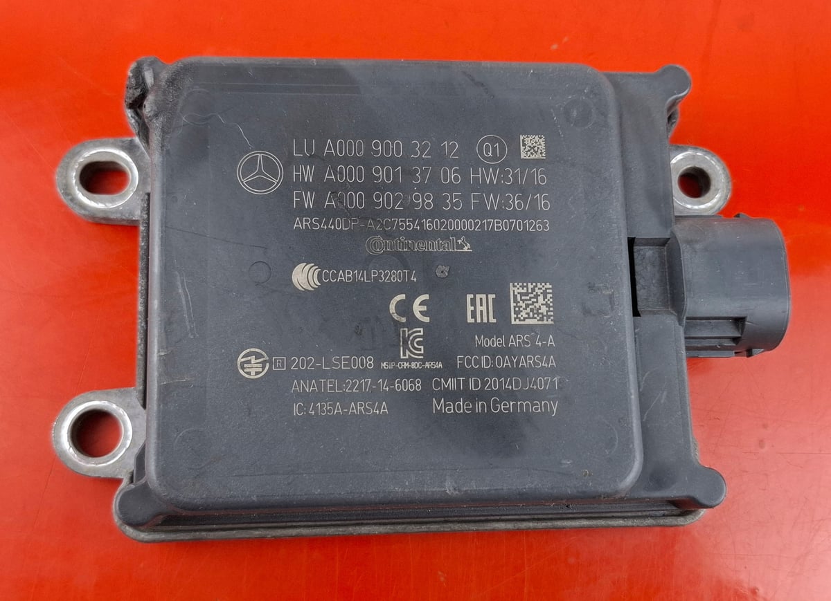 Mercedes-Benz E W213 Czujnik radar Distronic A0009003212