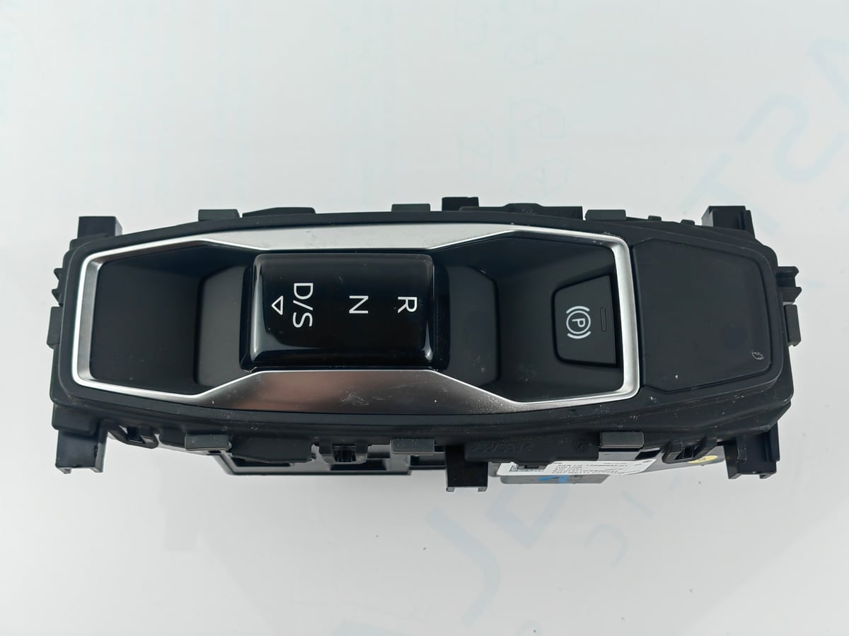 AUDI A5 Panel, przełącznik środkowy 8B3713059 (1)