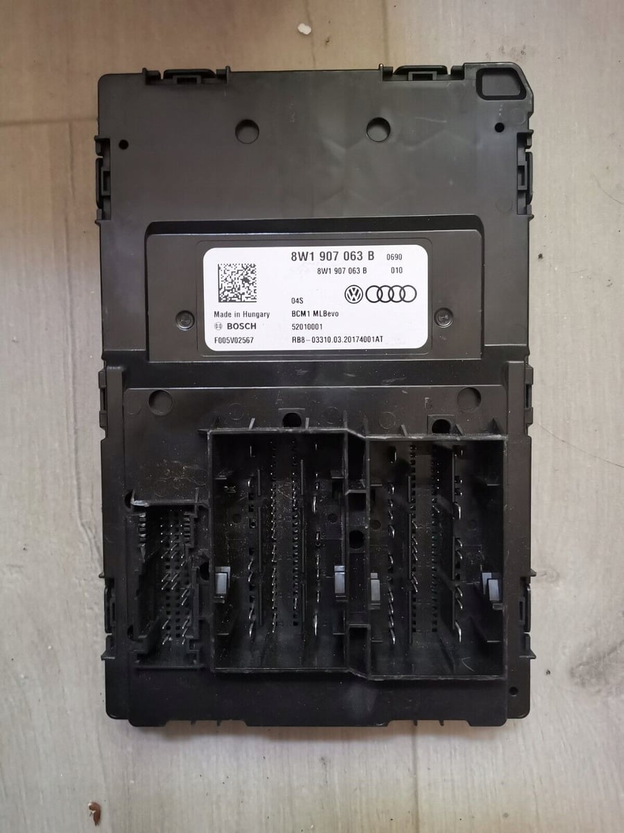 Audi A4 B9 A5 MODUŁ KOMFORTU 8W1907063B
