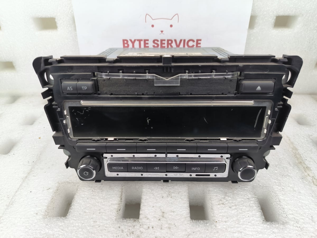 SKODA Radio CD 5J0035161E Uszkodzone