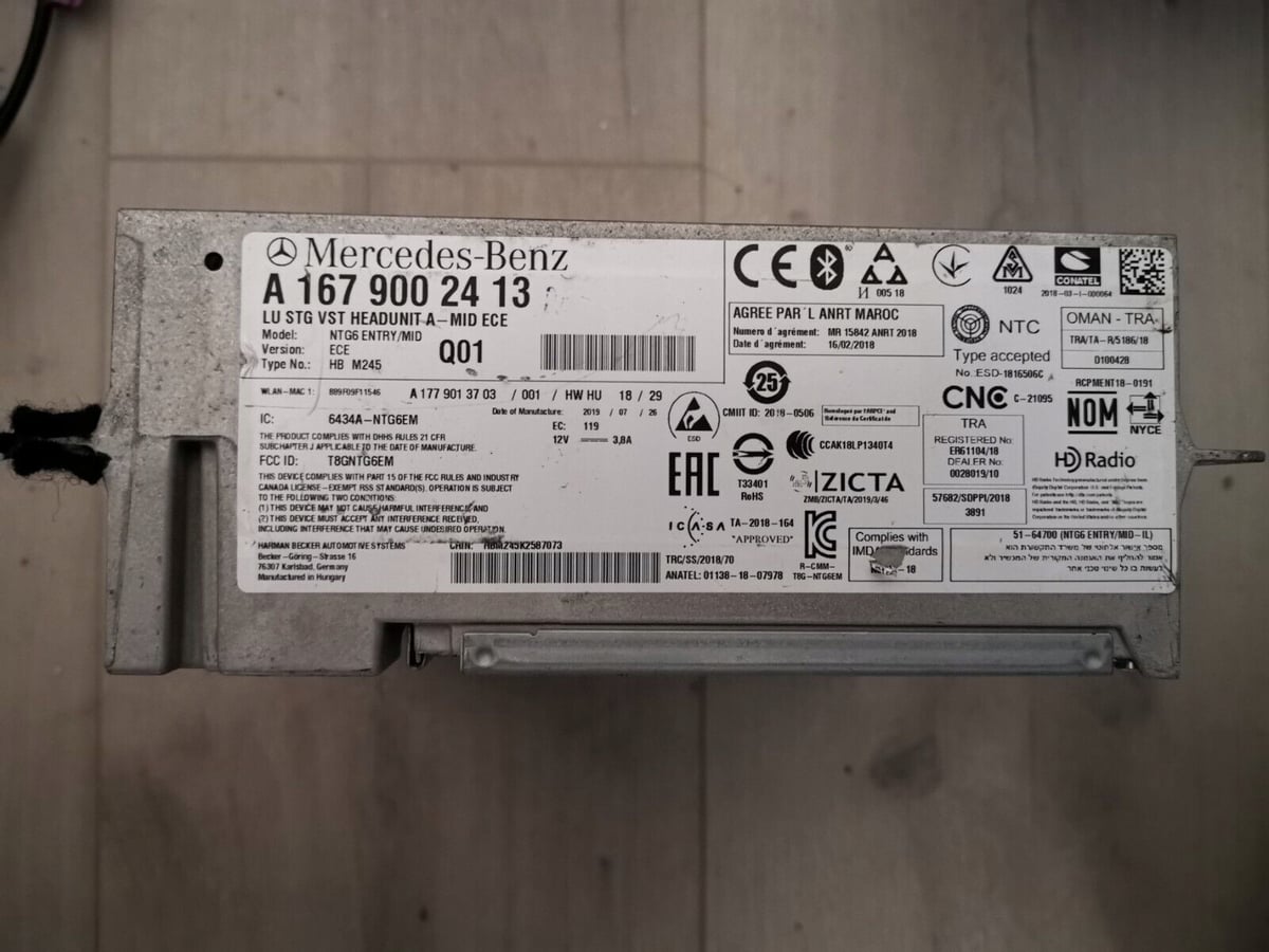 Radio nawigacja Mercedes-Benz OE A1679002413