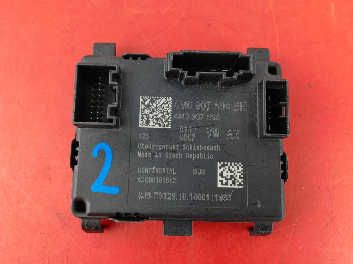 Audi A8 Sterownik cyberdachu 4M0907594BK (2)