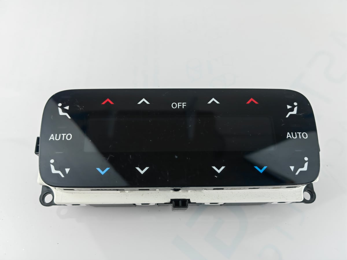 Mercedes-Benz W206 Panel sterowania klimatyzacji A2069003916 (1)