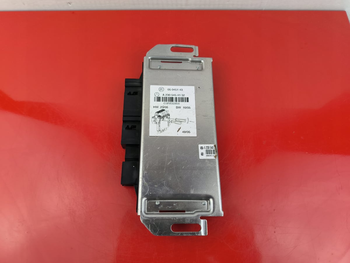 Mercedes-Benz R230 Moduł / Sterownik SAM A2305454132