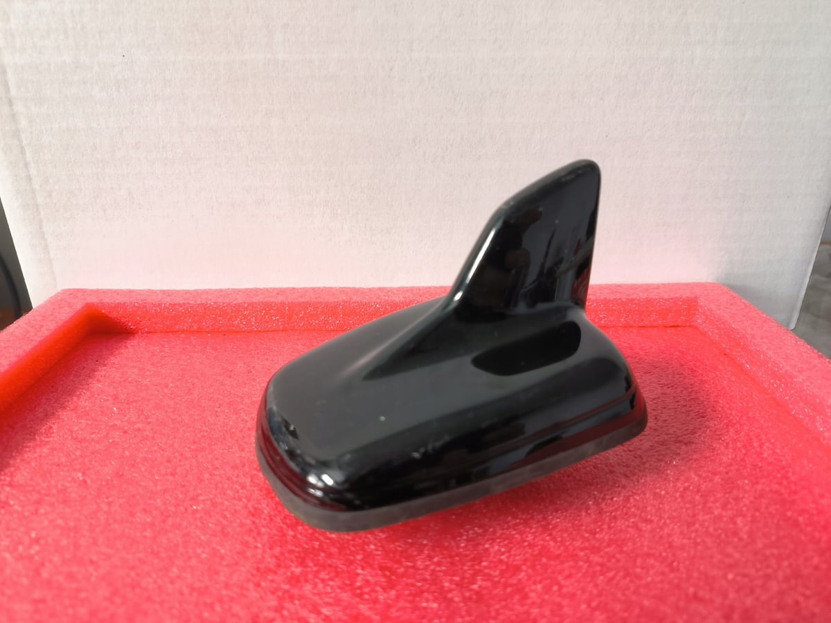 Audi A8 Antena dachowa GPS 4N0035503BN Kolor Y9B