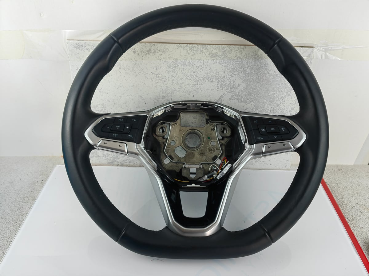Volkswagen Passat B8 Kierownica 5H0419089AJ ID 2609012