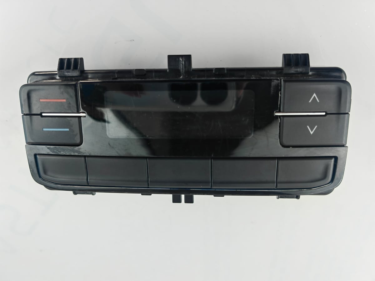 Volkswagen Multivan T6 Panel klimatyzacji 7LA907049 (2)
