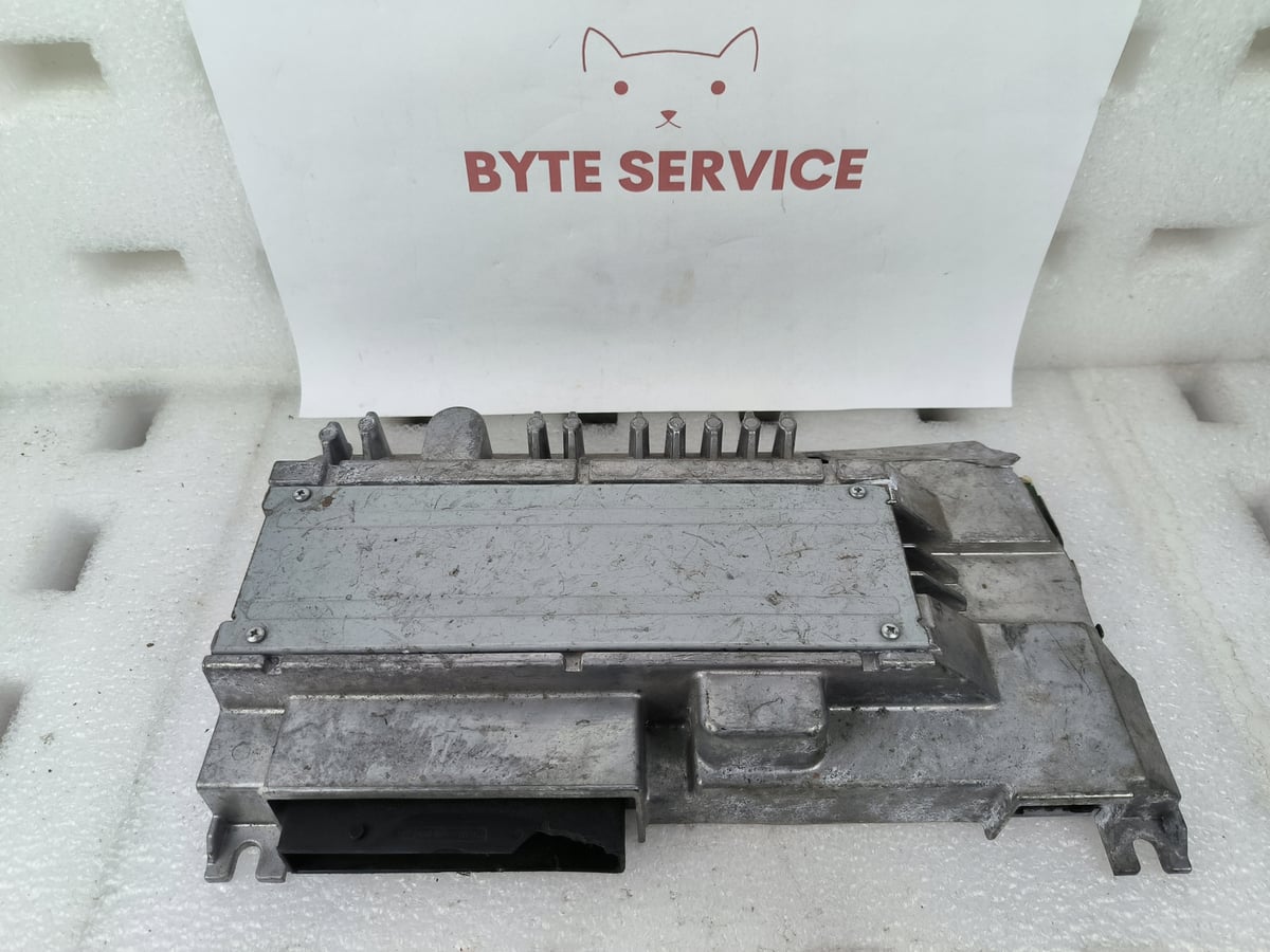 AUDI WZMACNIACZ DYNAUDIO 4N0035223B