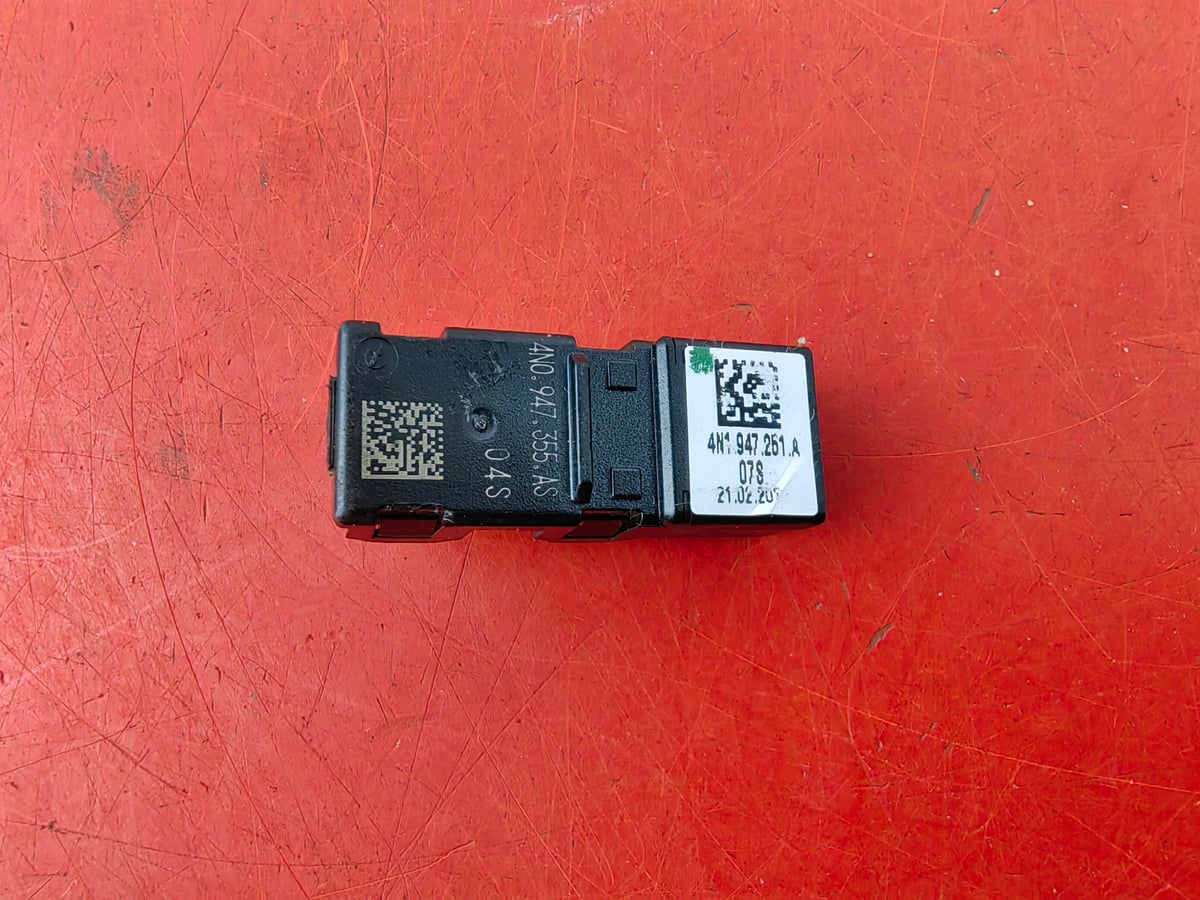 Audi LED Diod Moduł 4N0947355AS