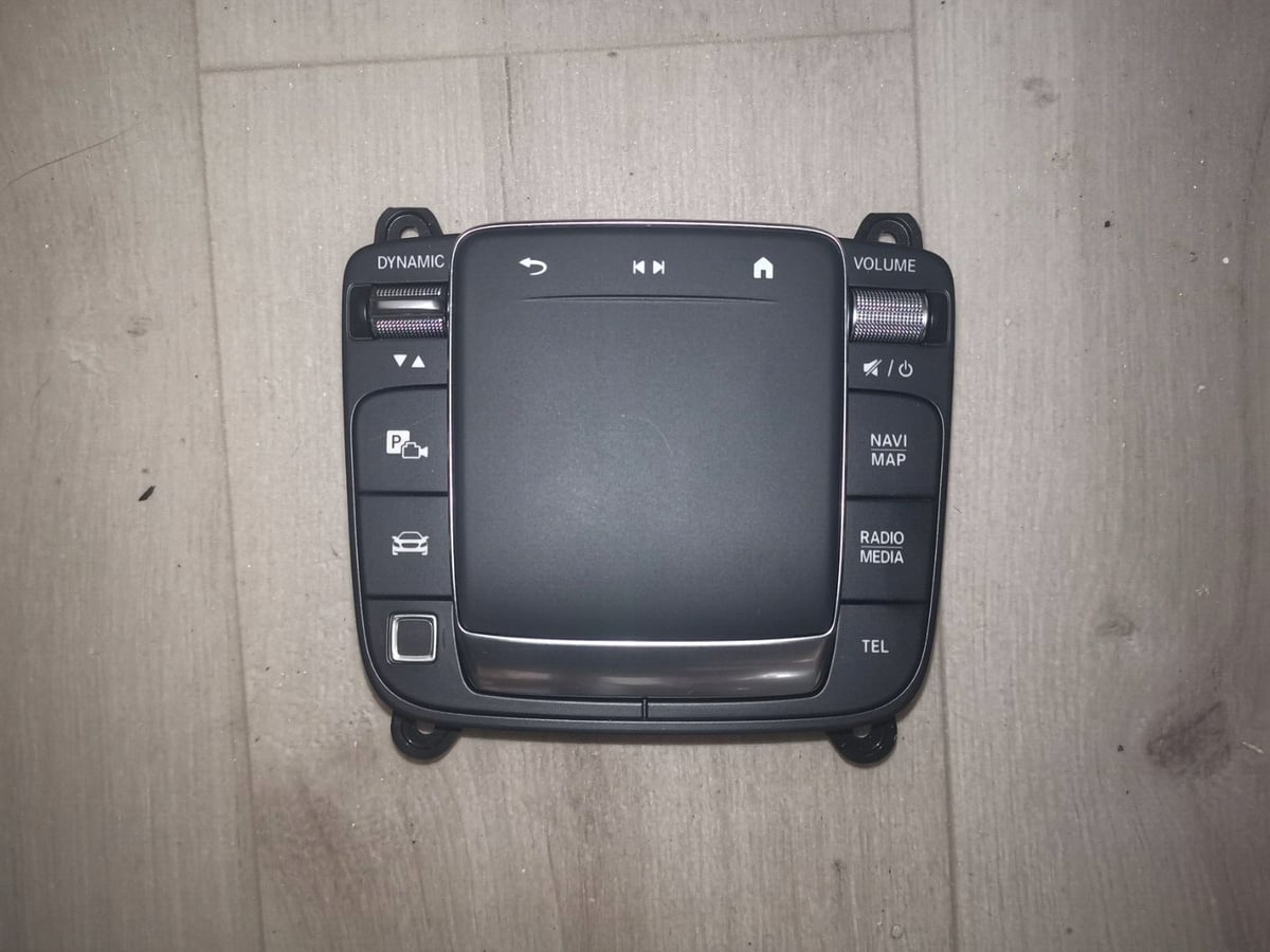 MERCEDES 167 247 PANEL STEROWANIA A1679008530