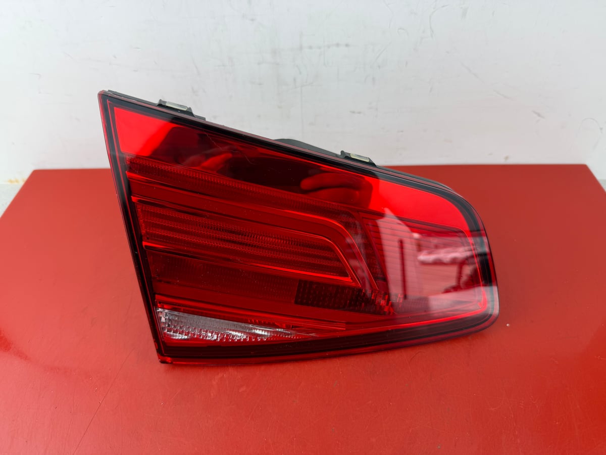 VW Volkswagen Passat B8 Sedan Lampa tylna Lewa 3G5945093C ID2605221