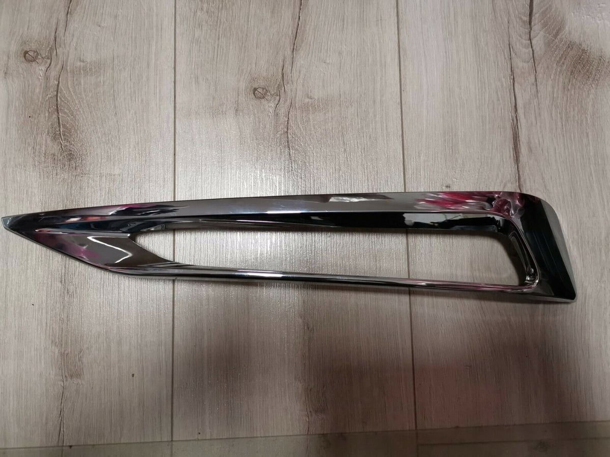 Kratka zderzaka BMW G32 7415593