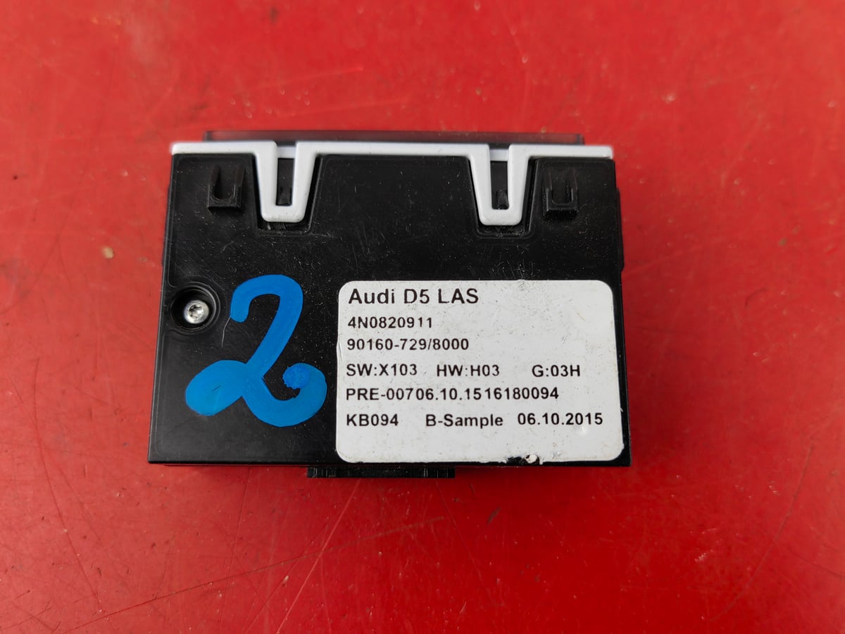 Audi A8 Regulator nawiewu 4N0820911 (2)